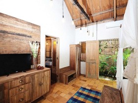 Desa Alamanis Resort Vila