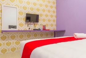 RedDoorz Plus @ Tuparev 2