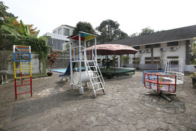 D'Bless Hotel by Airy