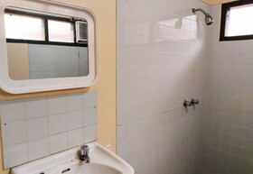 Hotel Grand Astoeti