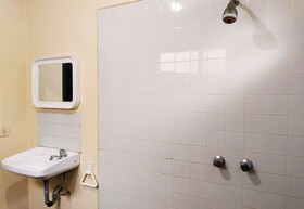 Hotel Grand Astoeti