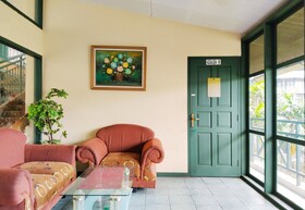 Hotel Grand Astoeti