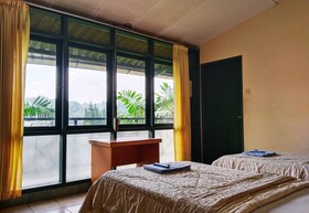 Hotel Grand Astoeti