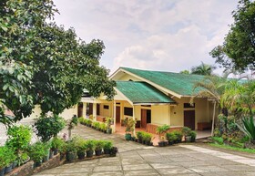 Hotel Grand Astoeti