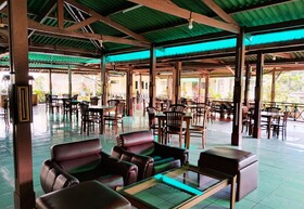 Hotel Grand Astoeti
