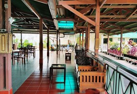 Hotel Grand Astoeti