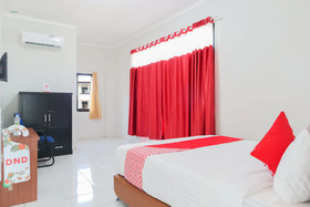 Wisma Anton Soedjarwo by OYO Rooms