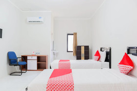 Wisma Anton Soedjarwo by OYO Rooms