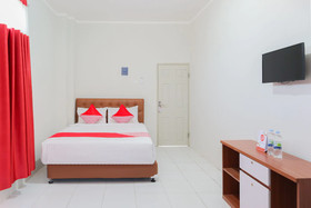 Wisma Anton Soedjarwo by OYO Rooms