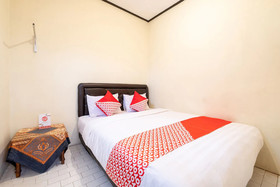 Abel Homestay Syariah by OYO Rooms