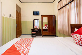 Abel Homestay Syariah by OYO Rooms