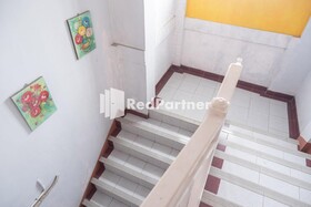 Athaya Guesthouse Syariah by OYO Rooms