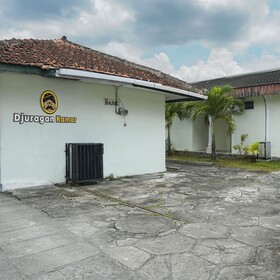 Djuragan Kamar The Basic