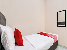 Griya Dias Syariah By OYO