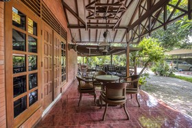 Kedai Kamboja by RedDoorz