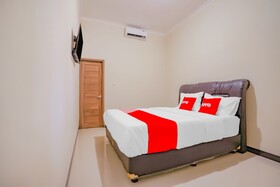 Kenari House Syariah by OYO Rooms