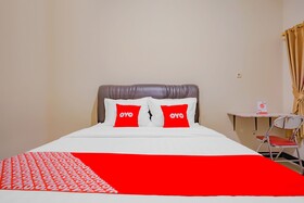 Kenari House Syariah by OYO Rooms