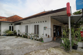 RedDoorz Near Sanata Dharma University