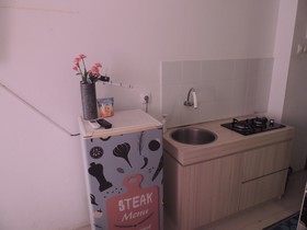 V Apartment