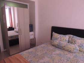 V Apartment