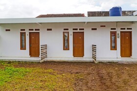 Homestay BlackPink Merah Jambu by OYO