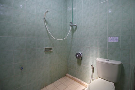 Hotel Familie Ayu by Airy Rooms