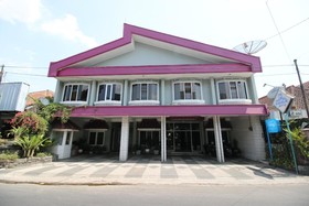Hotel Familie Ayu