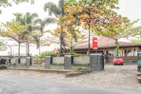 Joglo Garut Cottage by OYO Rooms