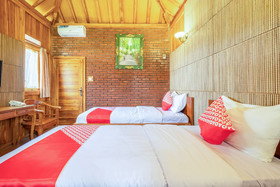 Joglo Garut Cottage by OYO Rooms