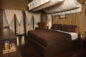 Kampung Sampireun Resort & Spa