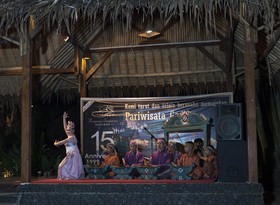 Kampung Sampireun Resort & Spa