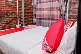 Mustika Villa by OYO Rooms