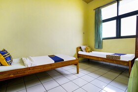 Spot On 91064 Wisma Lec Syariah