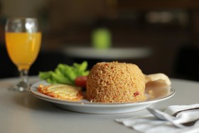 Aleyra Hotel & Villa