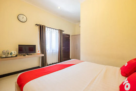 Villa Aleyra by OYO Rooms