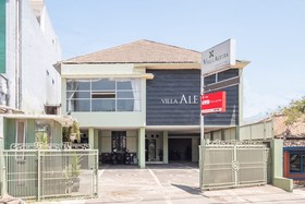 Villa Aleyra by OYO Rooms