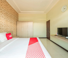 Villa Aleyra by OYO Rooms