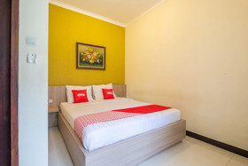 Villa Aleyra by OYO Rooms