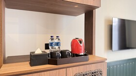 Ashley Tugu Tani Menteng