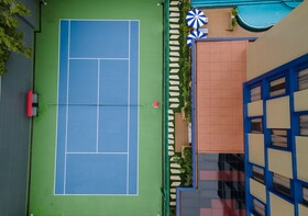 Ashley Tugu Tani Menteng