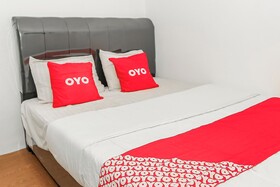 Capital O 93261 Fresh Hotel Near Stasiun Jakarta Kota