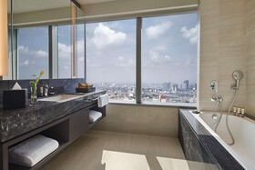 PARKROYAL Serviced Suites Jakarta