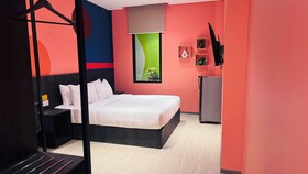 Yellow Bee Resort Cililitan