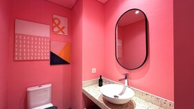 Yellow Bee Resort Cililitan