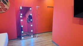 Yellow Bee Resort Cililitan