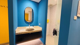 Yellow Bee Resort Cililitan