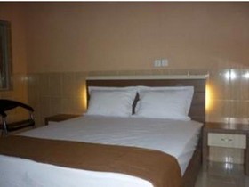Arowana Hotel