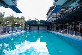 Green Hill Hotel And Convention Center by OYO Rooms