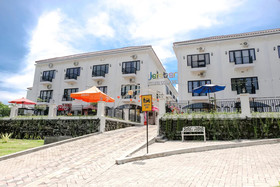 Jember Town Square Residence by OYO Rooms