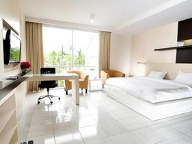 Royal Hotel n'Lounge